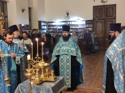 Неделя Двадцать пятая по Пятидесятнице. Введение во храм Пресвятой Владычицы нашей Богородицы и Приснодевы Марии